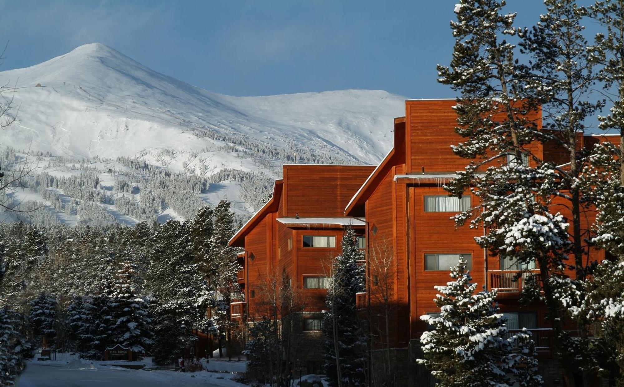 Pine Ridge Condos ブリッケンリッジ エクステリア 写真