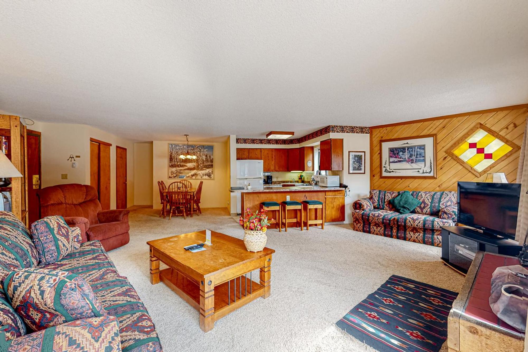 Pine Ridge Condos ブリッケンリッジ 部屋 写真